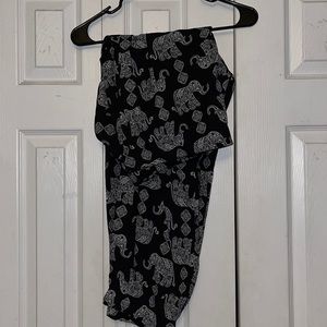 Dark Navy Elephant cuffed light joggers